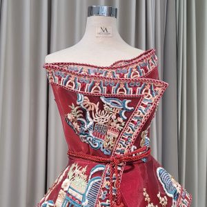 Alternative view of Maroon Cheongsam with Embroidery Drapery