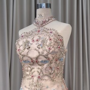 Alternative view of Soft Pink Halter Neckline cheongsam with Train